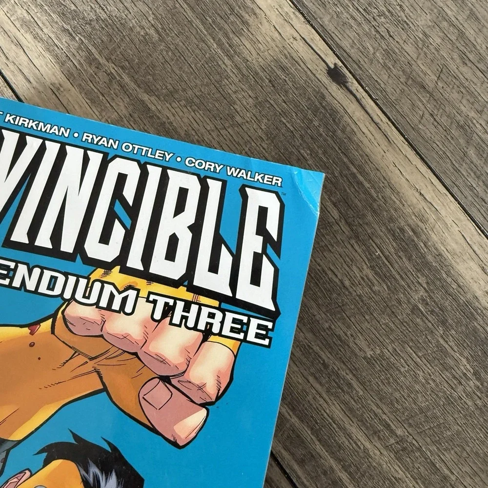 Invincible Compendium Three Vol 3 TPB Image Comics Robert Kirkman Ottley Walker